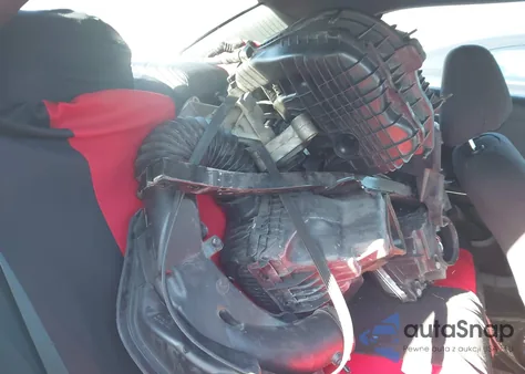 2012 Chrysler 300 z USA, uszkodzony, nr VIN 2C3CCAAG1CH245822